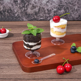 Fracurs stackable dessert cups suited for catering setups