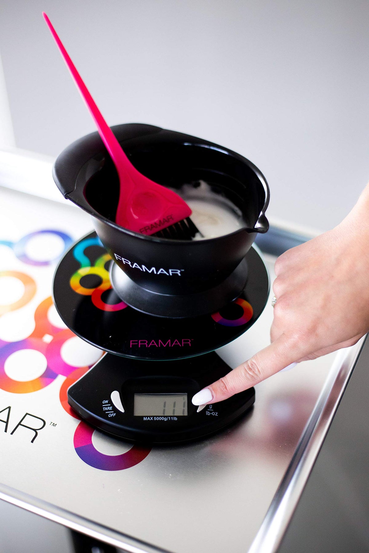 FRAMAR kitchen use shows versatile weighing for color mixing and ingredients
