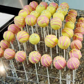 Professional-grade clear acrylic display for desserts