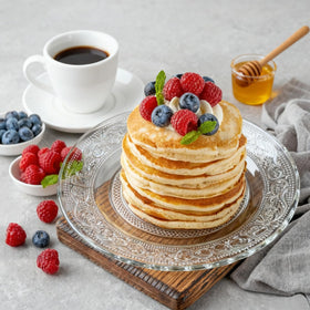 Frcctre clear dinnerware with delicate bottom engraving for elegant table accents
