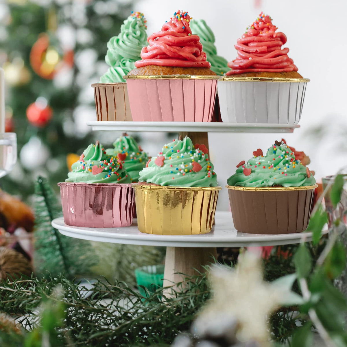 Free-Air mini muffin cups show 2.7 inch size—perfect for bite-sized desserts.