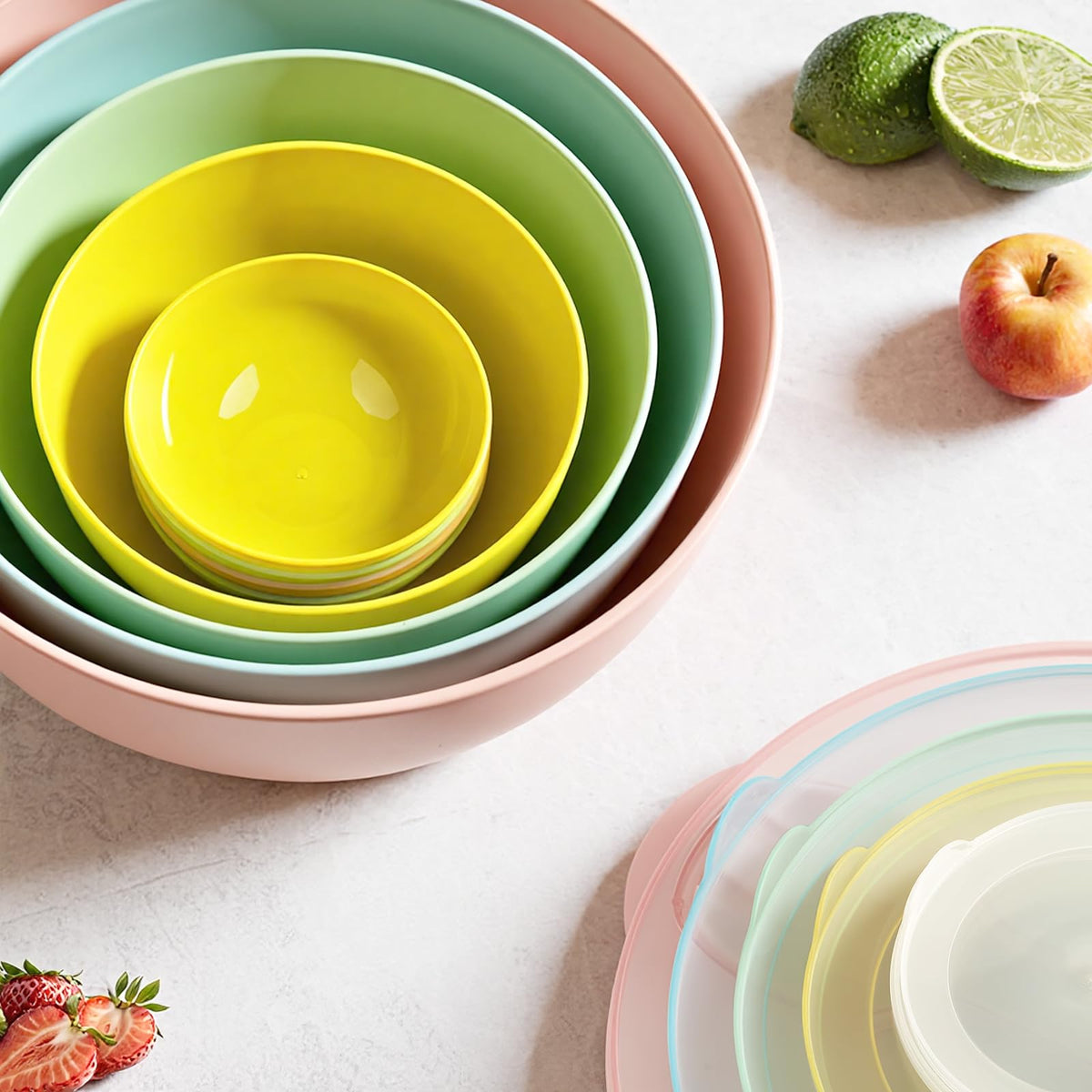 Freshmage small bowls with lids ideal for sauces and individual portions.
