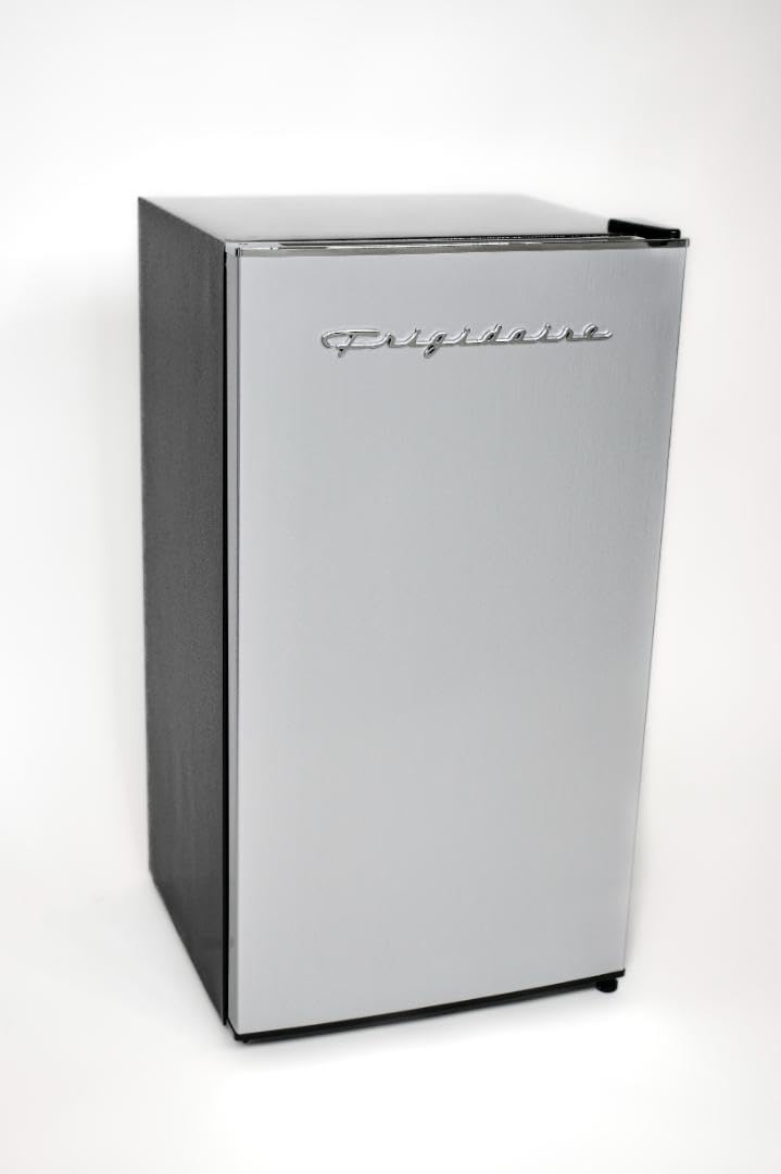 Frigidaire EFR323 freezer compartment for frozen treats.