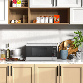 Frigidaire EMW959 stainless steel exterior adds durability and style