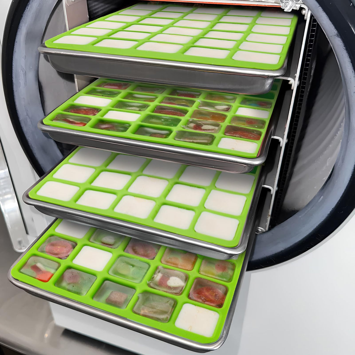 50 sections per tray help with efficient portion control using Friheten molds.