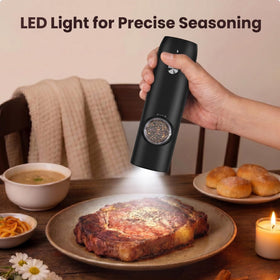 FRTONYI one-handed operation for quick seasoning while cooking.