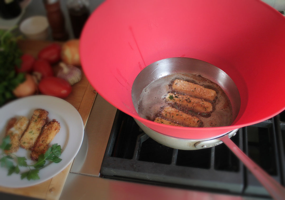 Frywall heat-resistant up to 450°F label for high-heat cooking.