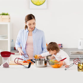 FSBTWOO magnetic lid lifter eases hot-lid handling for safer sealing.