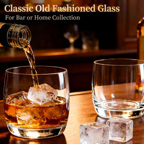 Ftystall FTYSTALL lowball glass highlights clear crystal clarity for cocktails and whiskey rituals.