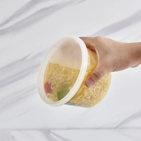 FULING dishwasher-safe plastic container simplifies cleaning after meals.