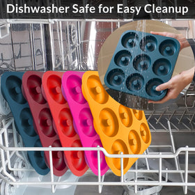 FUNLAVIE dishwasher-safe label on silicone pan for easy cleanup.