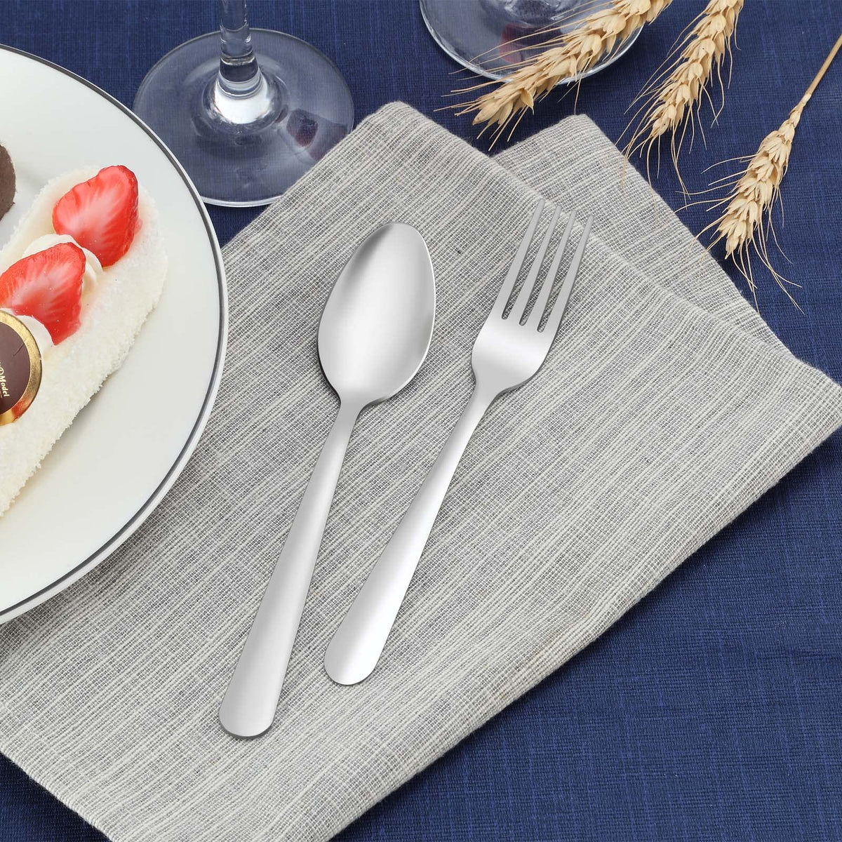 Funnydin teaspoons ideal for restaurants and large gatherings.