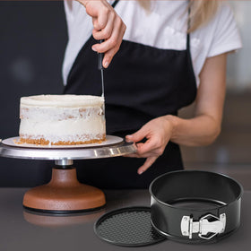 Funnymoom pan supports cheesecake mousse and quiche for diverse desserts