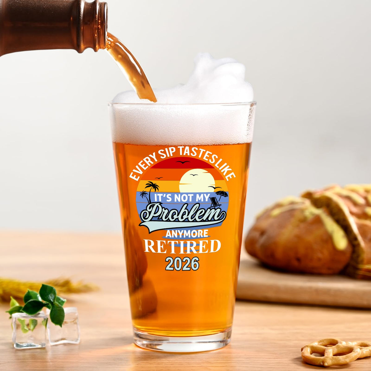 Futtumy retirement keepsake glass celebrates a new life chapter.