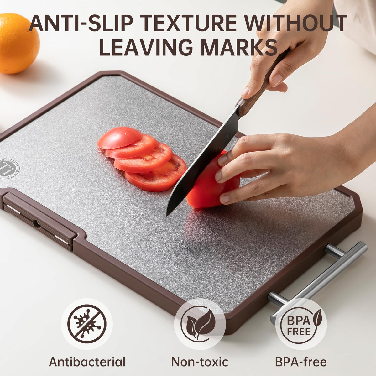 Fyctio easy-clean surfaces and upright drying support daily use