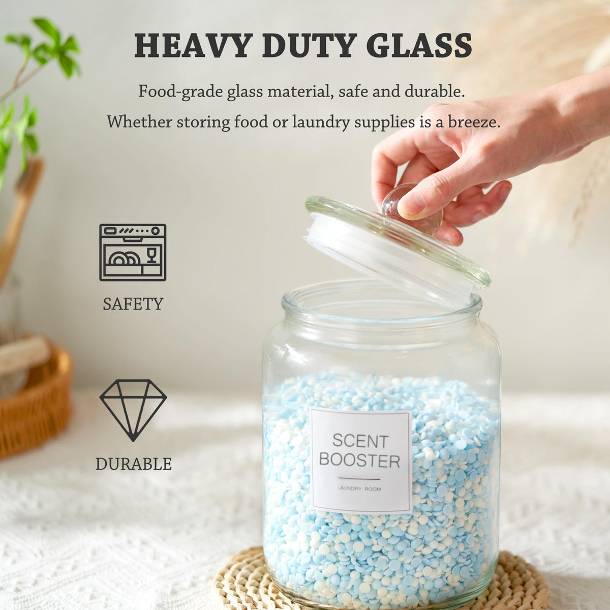 FyndraX clear glass jar enhances decor while keeping items tidy.