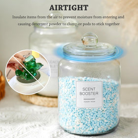 FyndraX wide-mouth jar is easy to fill and clean.