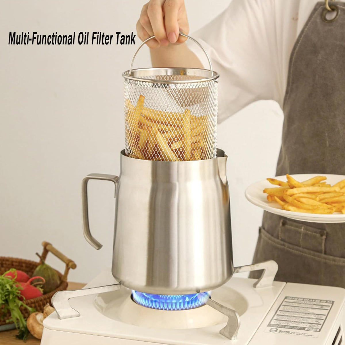 GADO dishwasher-safe oil pot for quick cleaning after frying.