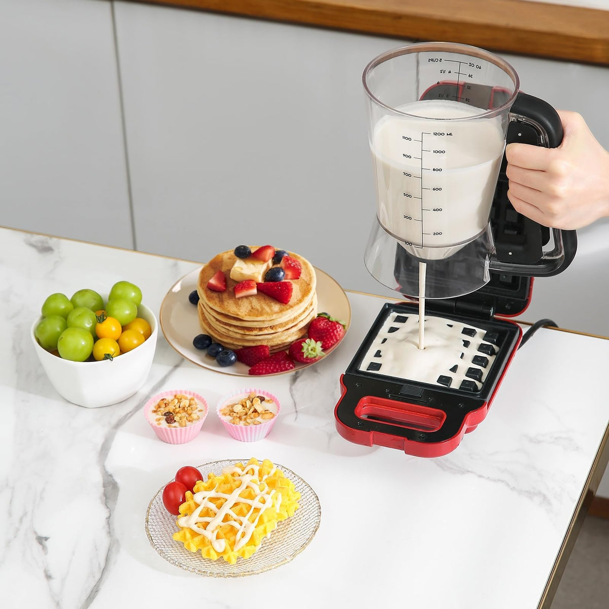 GagaQi 5-cup capacity supports family-sized batches for pancakes.