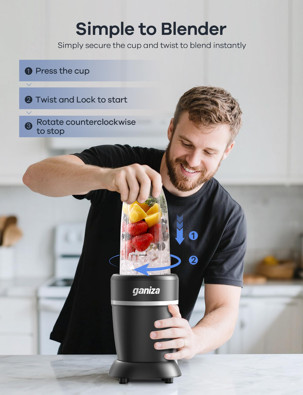Ganiza Blender in action blending ingredients into silky smoothies.