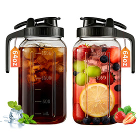 GAOSUMYBA 64oz glass pitcher with lid pour spout for cold beverages