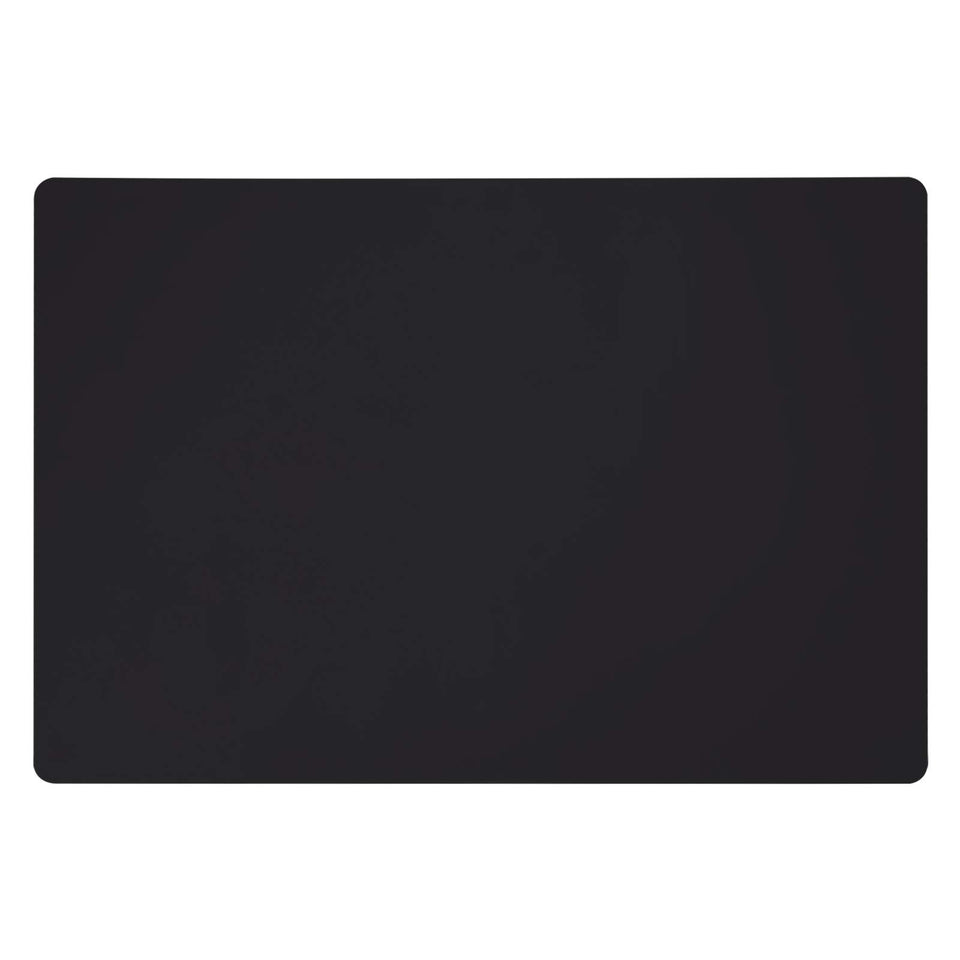 Gartful silicone mat on the kitchen counter protects surfaces from heat