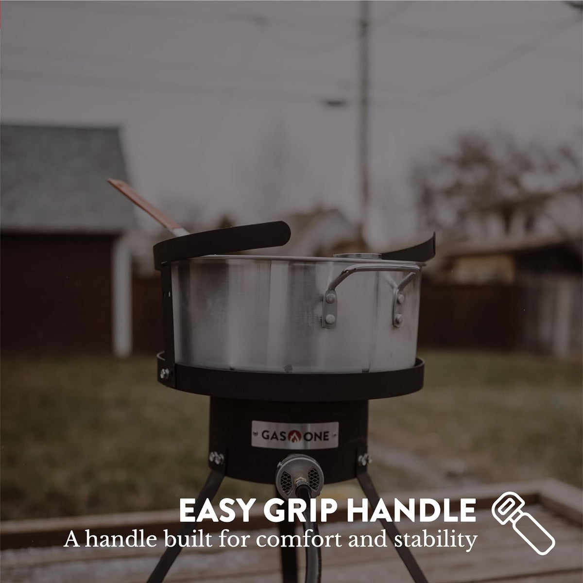 Gas One fry pot with ergonomic anti burn handles for safe lifting