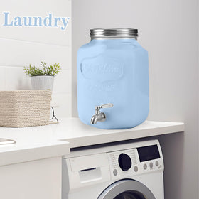 Gasgimos beverage dispenser packaging including jar, lid, infuser, and spigot.