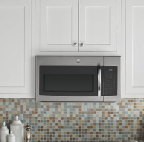 GE JVM3160RFSS auto defrost feature speeds meal prep.