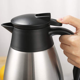 GearRoot 68oz capacity suits offices and gatherings