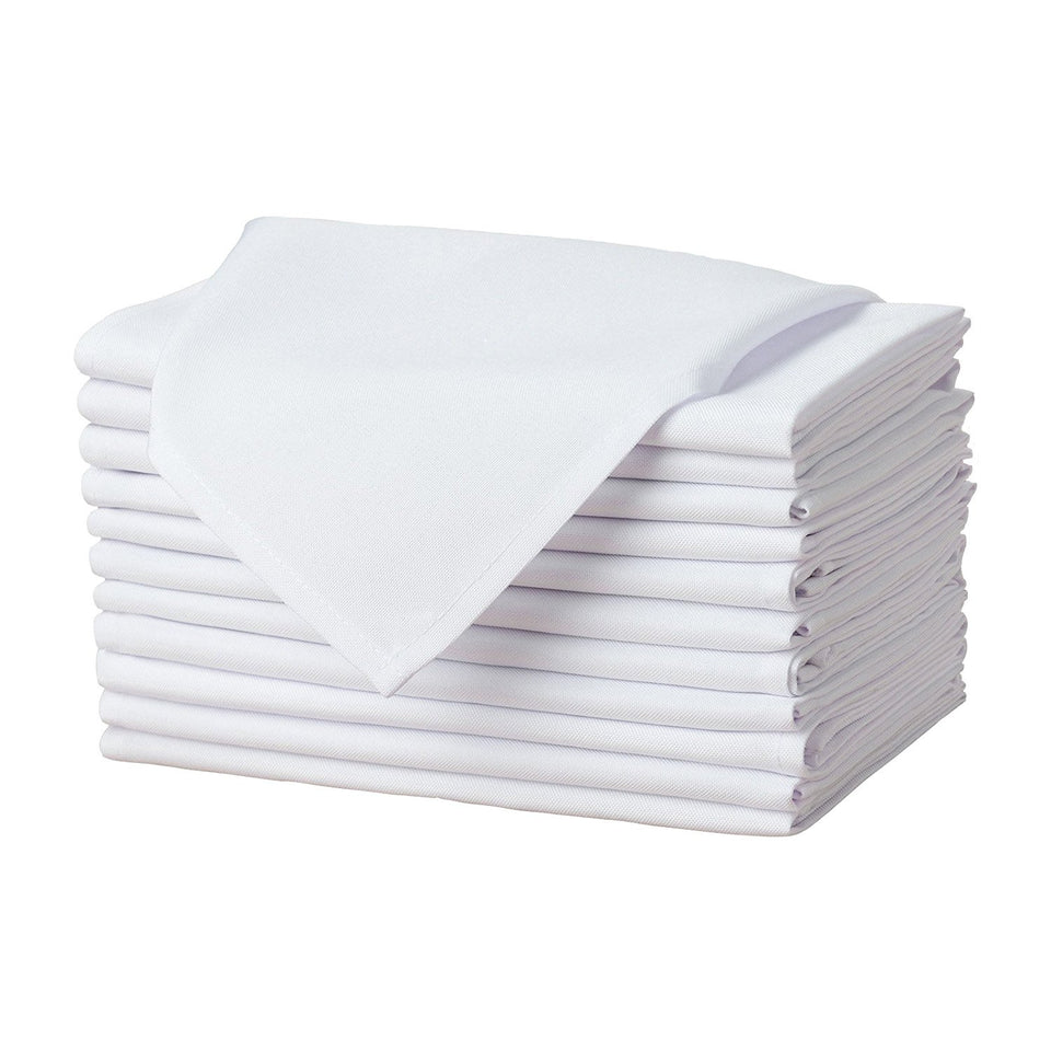Gee Di Moda napkins folded neatly, elevating white 17x17 table settings with polished appeal.