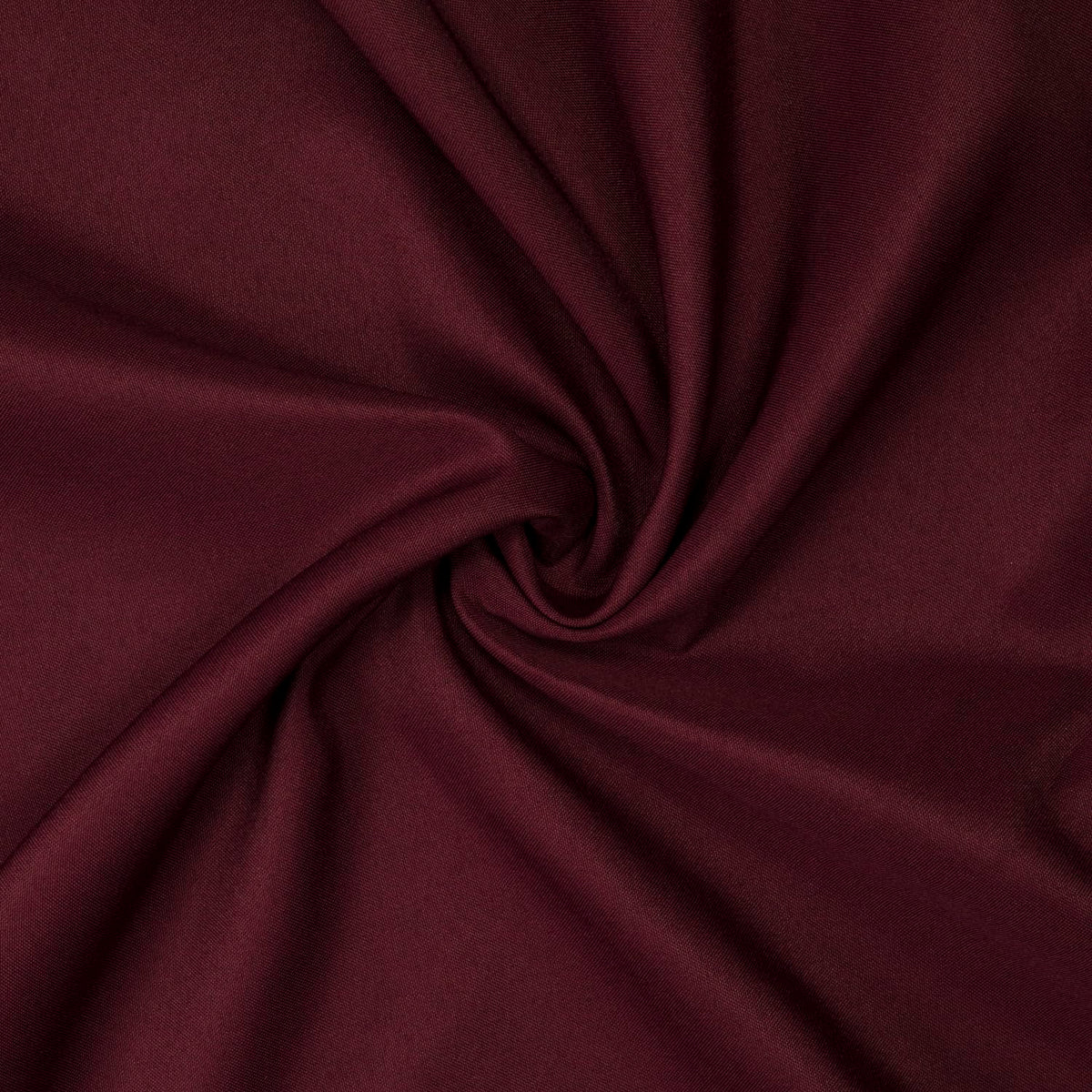 Gee Di Moda burgundy napkins coordinating with overall palette for events