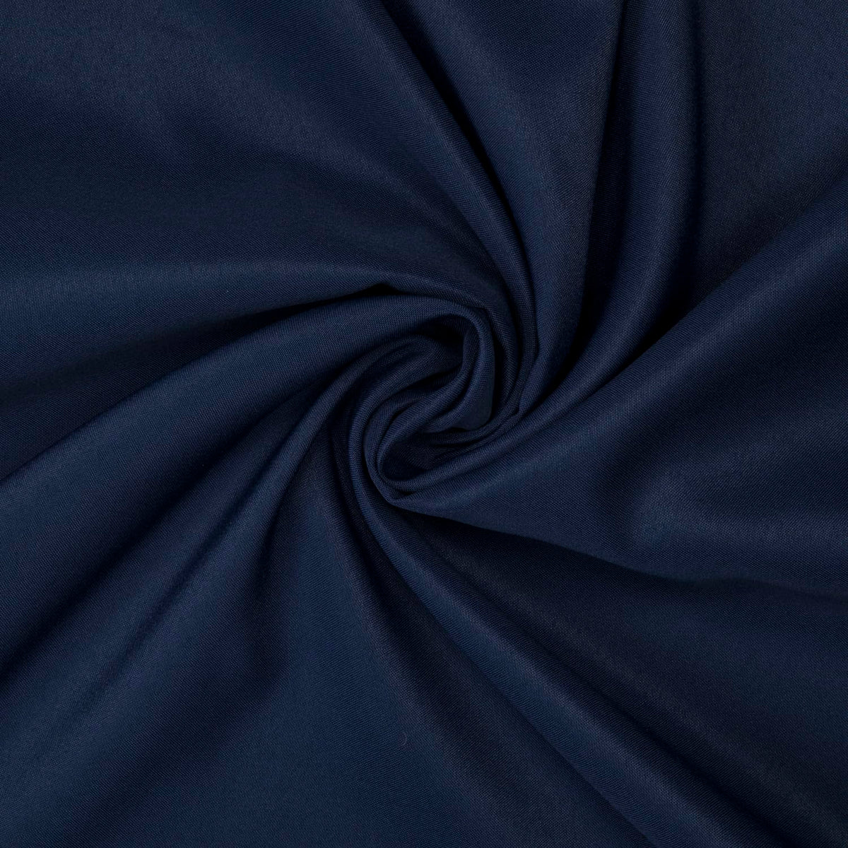 Gee Di Moda navy rectangle tablecloth 60x84 seamless design for cohesive tableware