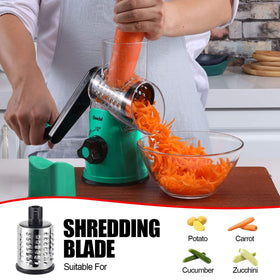 Geedel grinding blade for coarse cheese and nuts adds texture