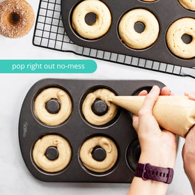 GEEOOLLAH 2-piece set supports creative flavors and decorative toppings during weekend baking.