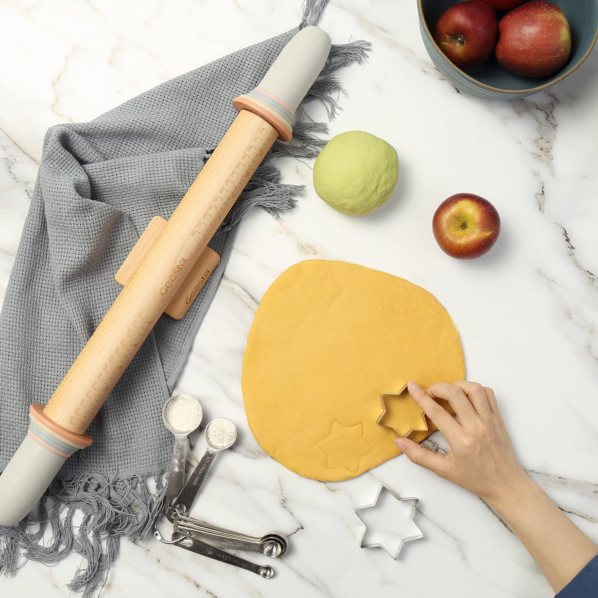 Geesta teak wood rolling pin with handle-press design for control