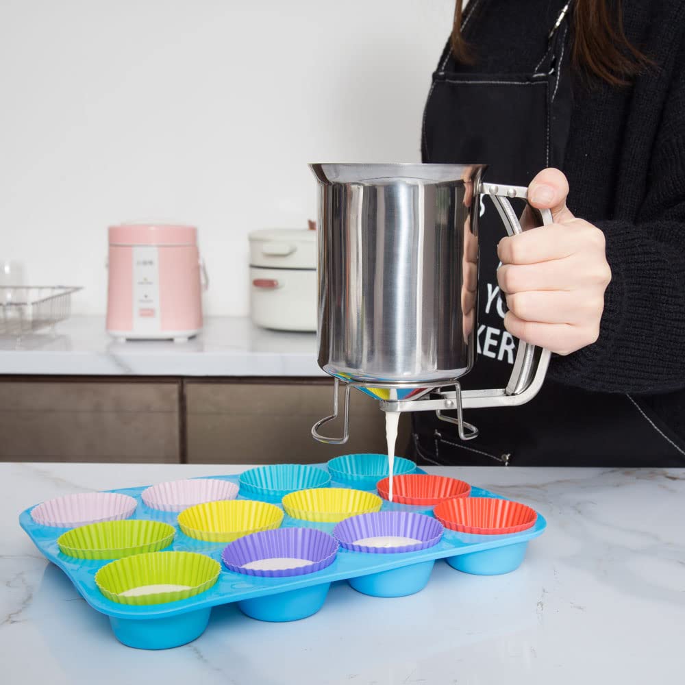 Geetest baking essential for pancakes, cupcakes, and muffins with steady pours.
