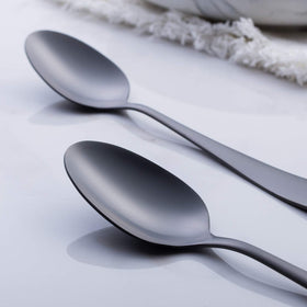 GoGeiLi ergonomic matte black handle spoon for comfortable use