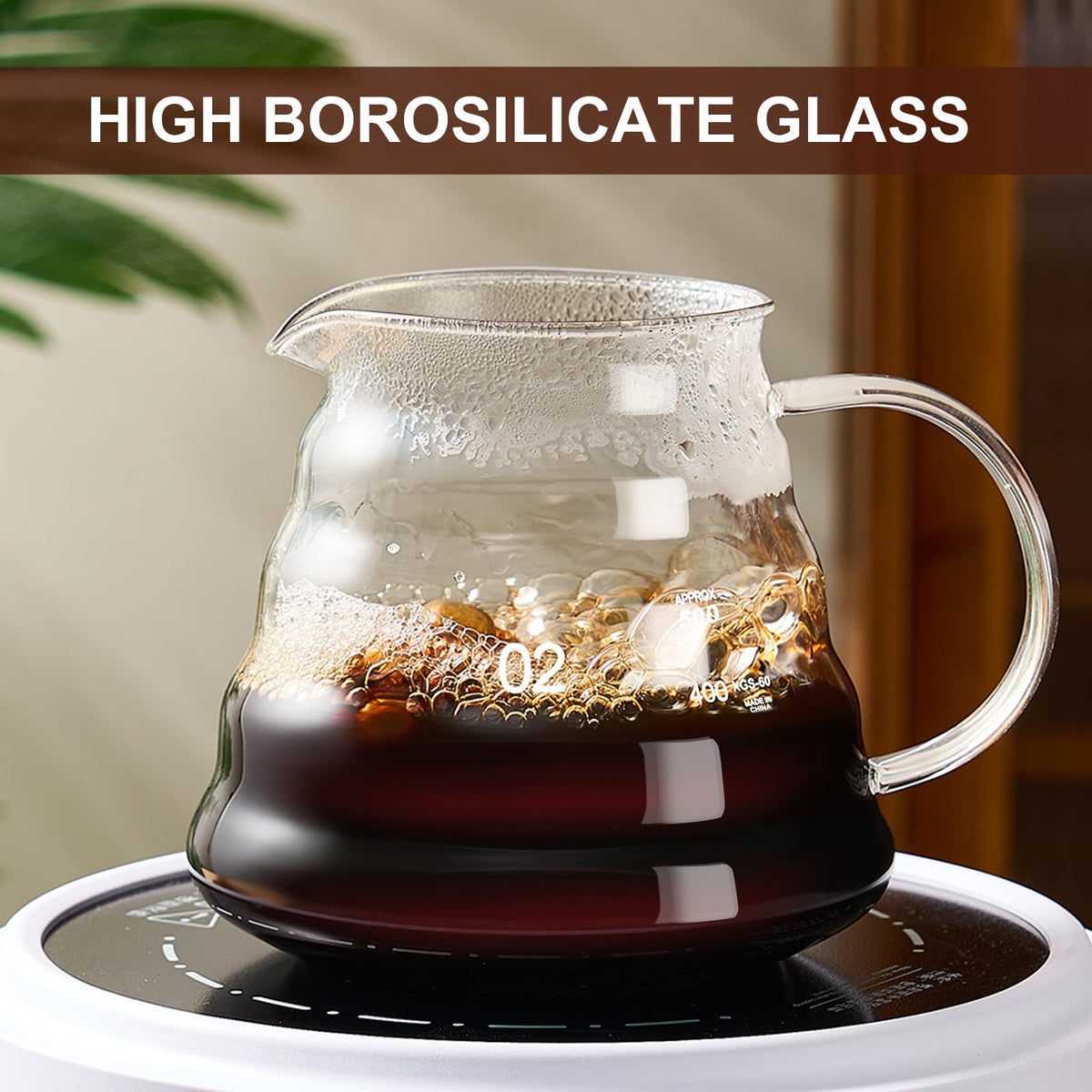 Gegewawa borosilicate glass server keeps coffee hot and flavorful.