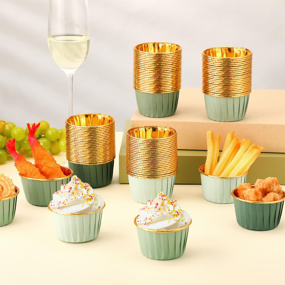 Geiserailie foil cupcake liners showing durability and heat resistance.