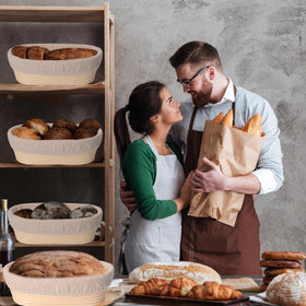 Gejoy sit-flat design helps prevent dough sticking during proofing.