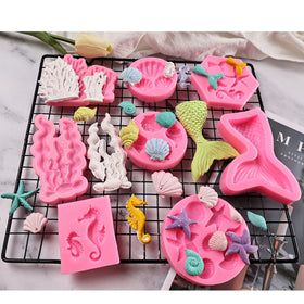 GELIFATLE seaweed and coral mold, versatile for edible and craft projects.