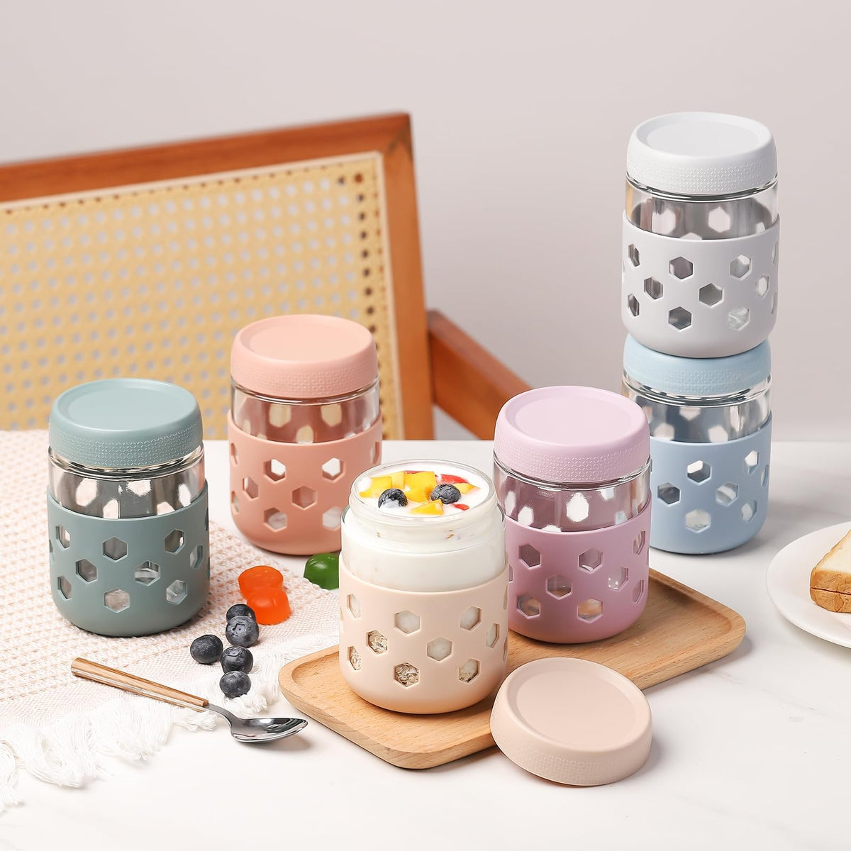 Gemice grab-and-go jar keeps snacks fresh on the move.