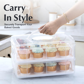 Gencywe food-safe plastic box preserves cupcakes on the move.