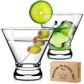 Gencywe 8oz crystal clear martini glass enhances elegant cocktails