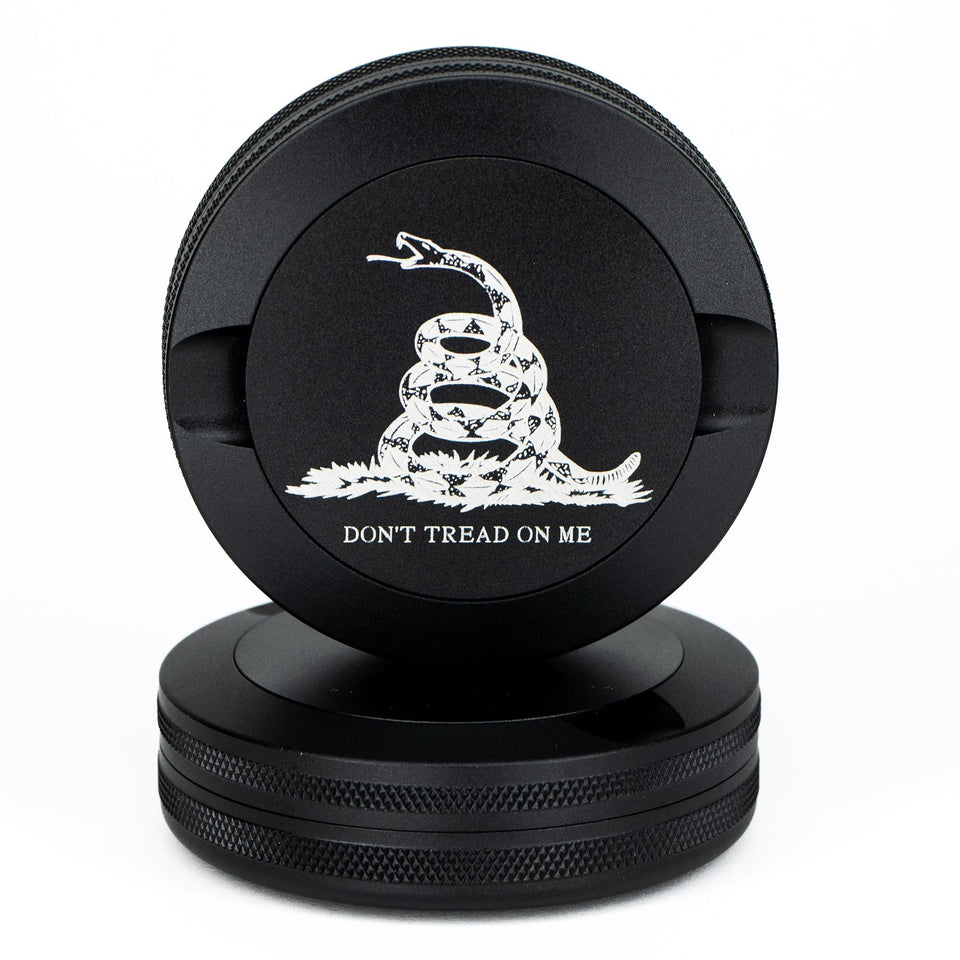 Generic Don't Tread on Me Zyn Metal Can front view, compact and on-the-go pouch organizer.