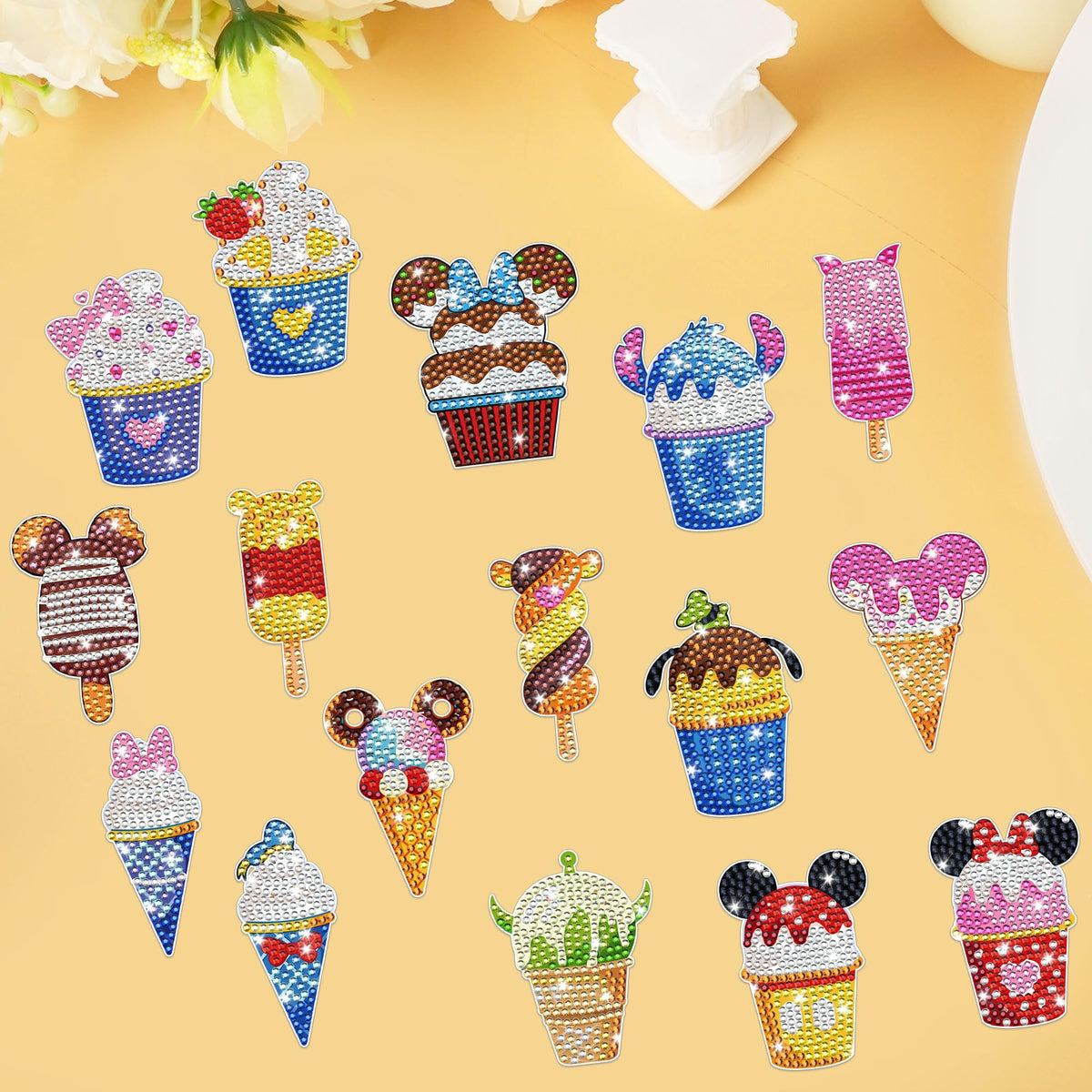 Generic mouse dessert-themed magnet ideal for gifting to mouse lovers