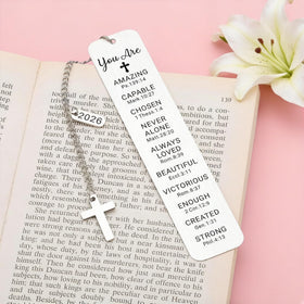 GeoJedrmin cross bracelet with adjustable fit for everyday wear.
