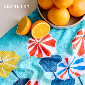 GEOMETRY easy cleanup towel for everyday kitchen tasks