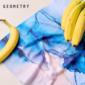 GEOMETRY towels are quick-drying, helping keep a fresher kitchen